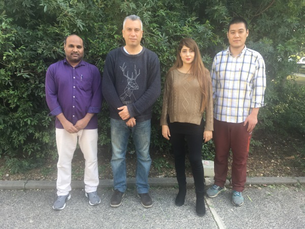 פרופ' אשרף בריק וקבוצת המחקר שלו. מימין לשמאל: ד"ר האו סאן, מיקל נוואטה, פרופ' אשרף בריק, ד"ר גנגה ומיסטי