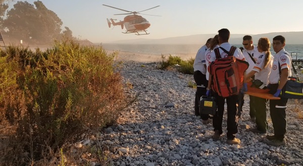 חבירה עם מסוק מד"א בכנרת