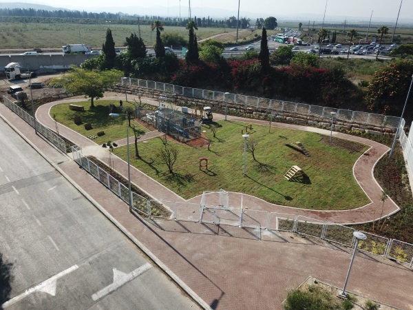 פארק לכלבים בעכו