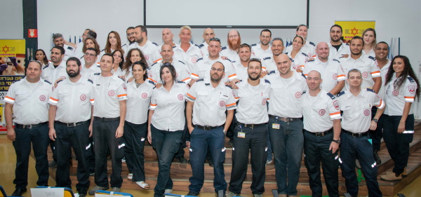 טקס סיום קורס פראמדיקים של מד"א