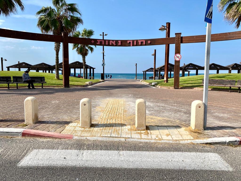 י עיריית חיפה מנגישה את החופים לרחצה