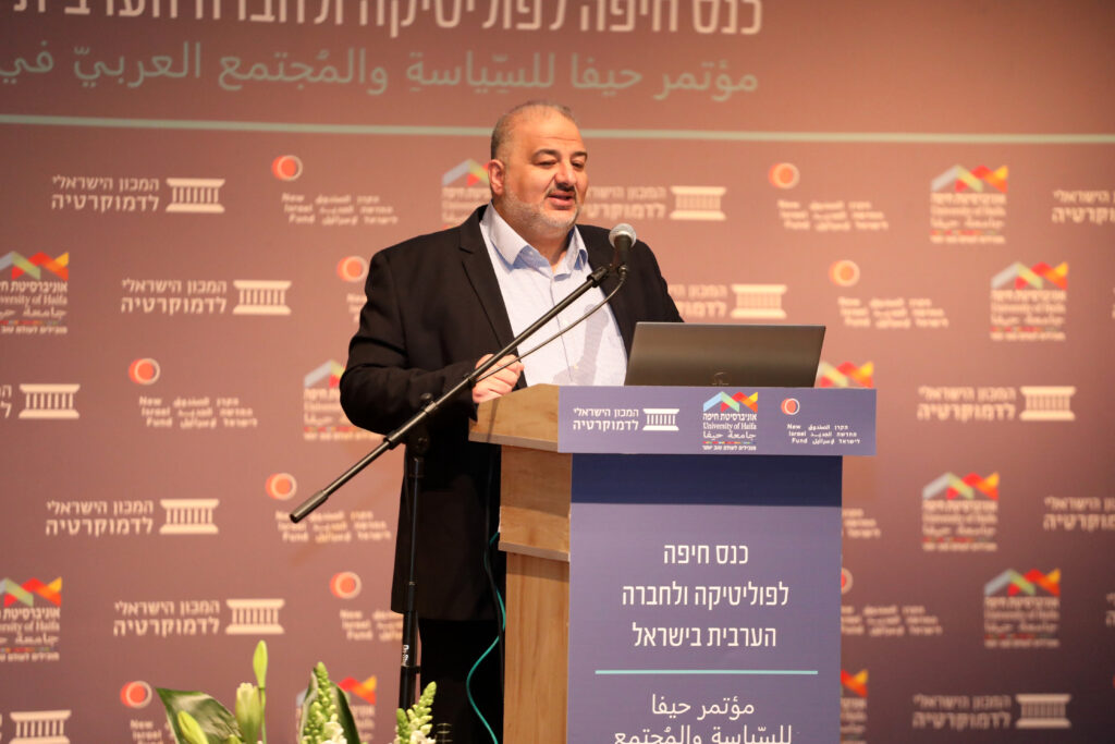 ח"כ מנסור עבאס בכנס חיפה הראשון לפוליטיקה והחברה הערבית