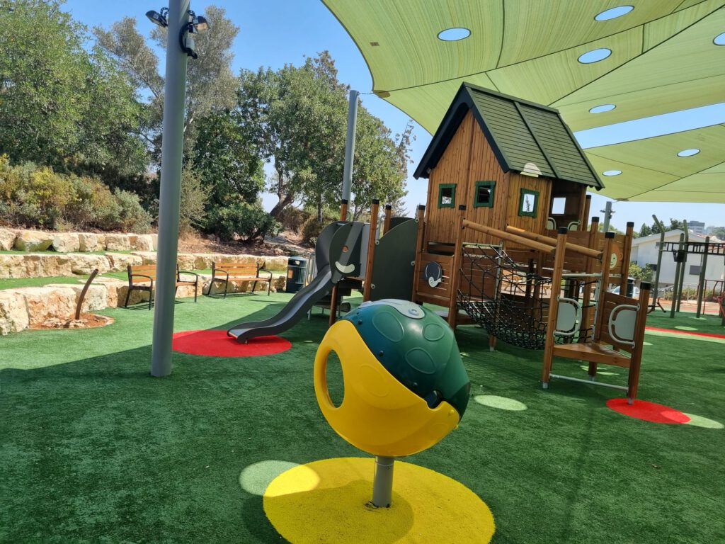 גן משחקים חדש בחיפה