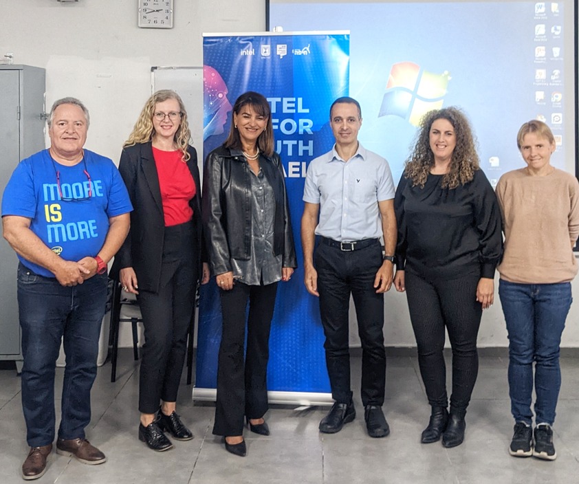 אינטל ועירית חיפה פותחות את השנה השלישית של התוכנית הבינלאומית AI For Youth