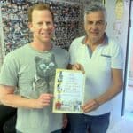 בצל המלחמה: עמותת "יד עזר לחבר" העניקה תעודת הוקרה למתנדב דב מלניק