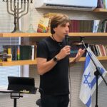 אווירה ירושלמית אותנטית בבית הספרדי: עשרות אורחים שרו בלדינו עם אהרון פררה