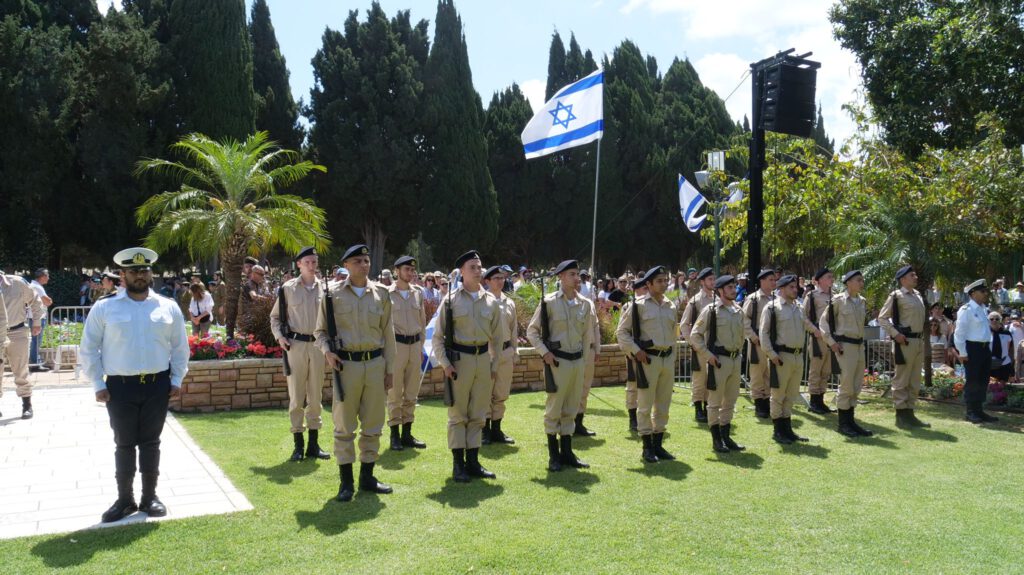 צילומים מטקס הזיכרון לחללי פעולות האיבה בבית העלמין "שדה יהושע". קרדיט צילומים: ניר בלזיצקי, דוברות עיריית חיפה