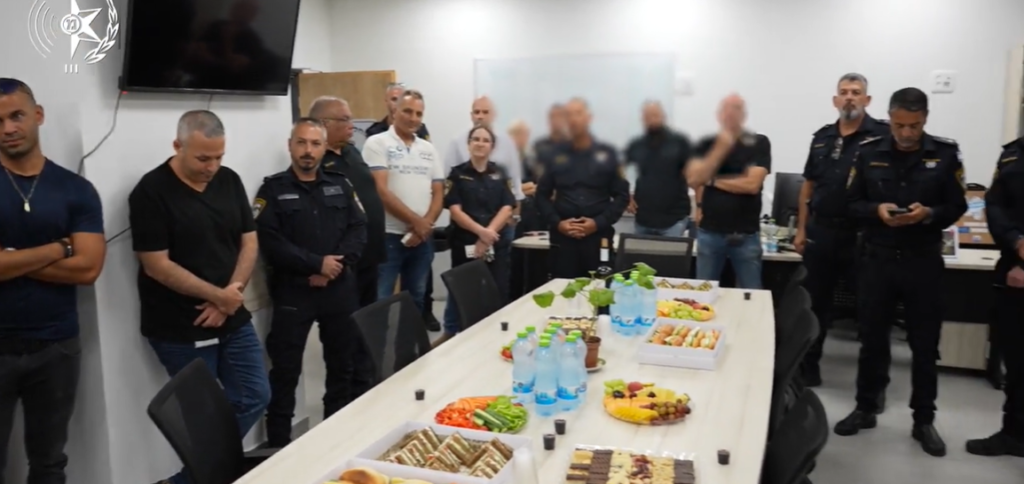 היחידה המרכזית במחוז חוף חנכה הבוקר יחידת תנועה חדש