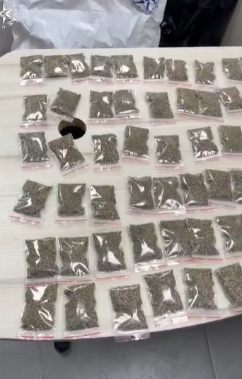 תמונת הסמים שנתפסו - קרדיט: דוברות המשטרה