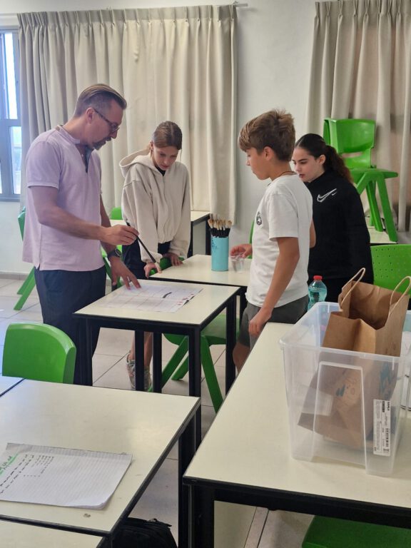 צילום: תיכון "חוגים"