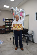 גמלאי מרחב חיפה חגגו למשה מזרחי יומולדת
