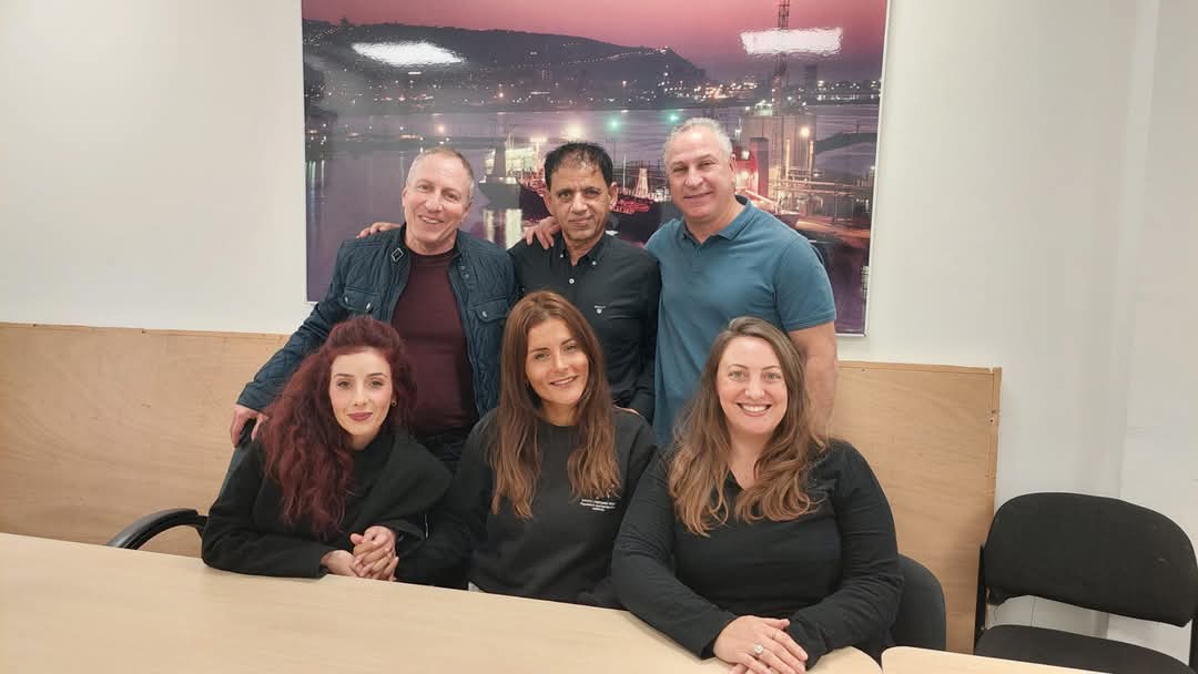 עדי וקנין יו"ר ועד מעברי הגבול חיפה ולחברות הועד מעיין סיבוני ואלינה משיח על בחירתן לועד עובדי מעברי הגבול חיפה.