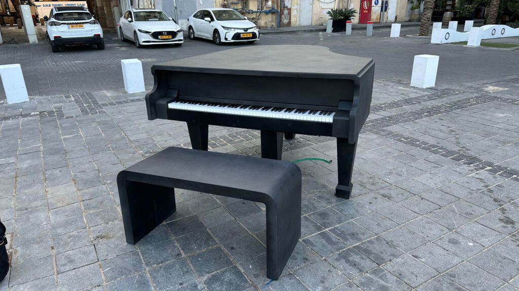 פסנתר בחיפה, צילום: דוברות עיריית חיפה