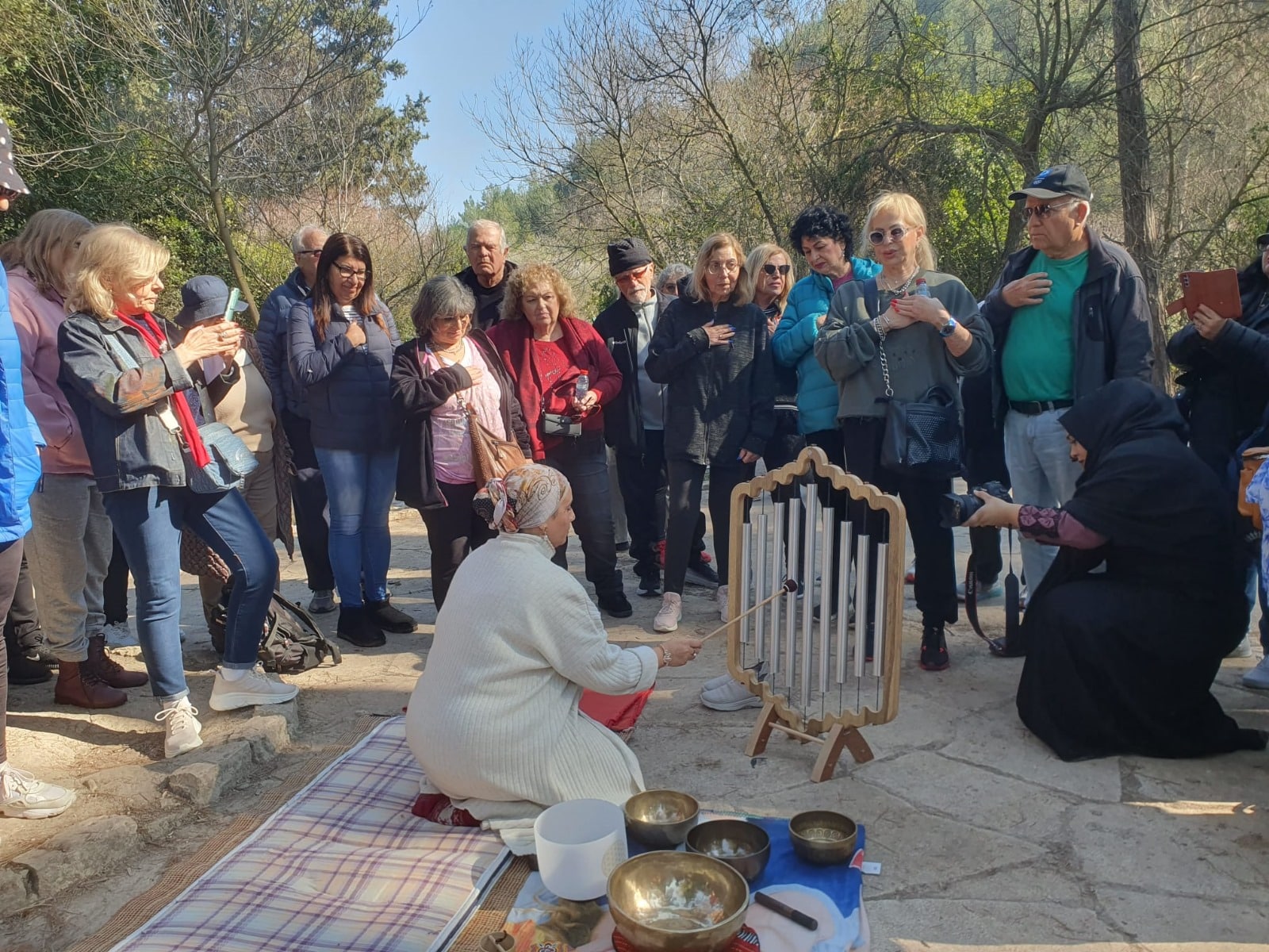 גמלאי מרחב חיפה שרים, מטיילים ונהנים בעמק יזרעאל