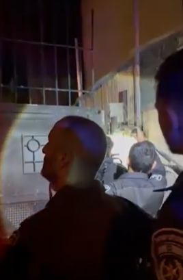 פשיטות נרחבות של המשטרה הלילה על בתיהם של ארגוני פשיעה בחברה הערבית