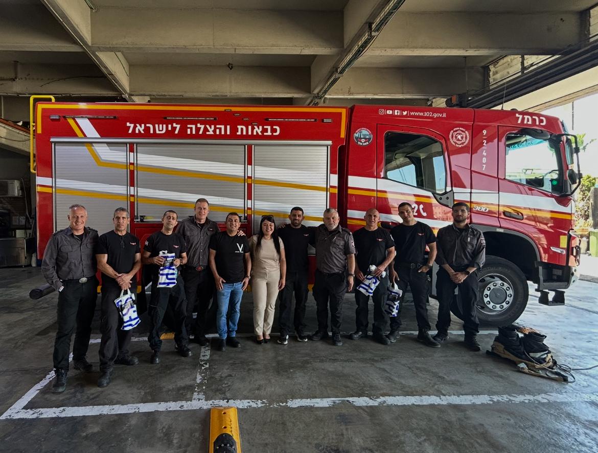 מחווה מרגשת ללוחמי האש של חיפה