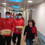 הפועל בקהילה: ביקור במחלקות שיקום וילדים בבני ציון לרגל החנוכה