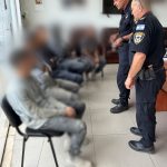 בדרך עפר ובמחסום משטרתי: שוטרי מרחב כרמל עצרו חמישה שב״חים ומסיע במהלך סוף השבוע בדלית אל כרמל ובעתלית.